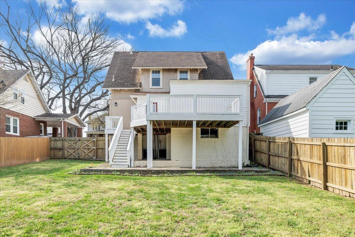 1819 Maiden LN - Photo 56