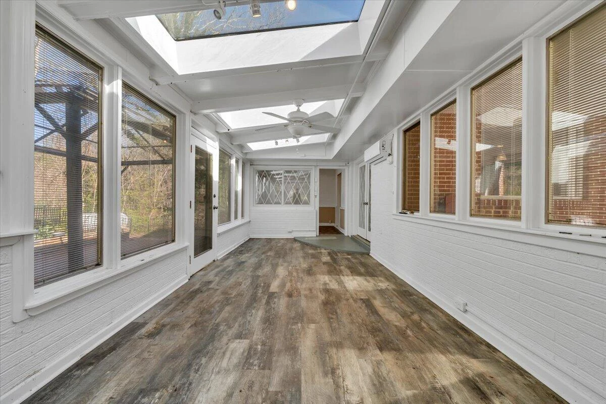 1065 Cain DR - Photo 30