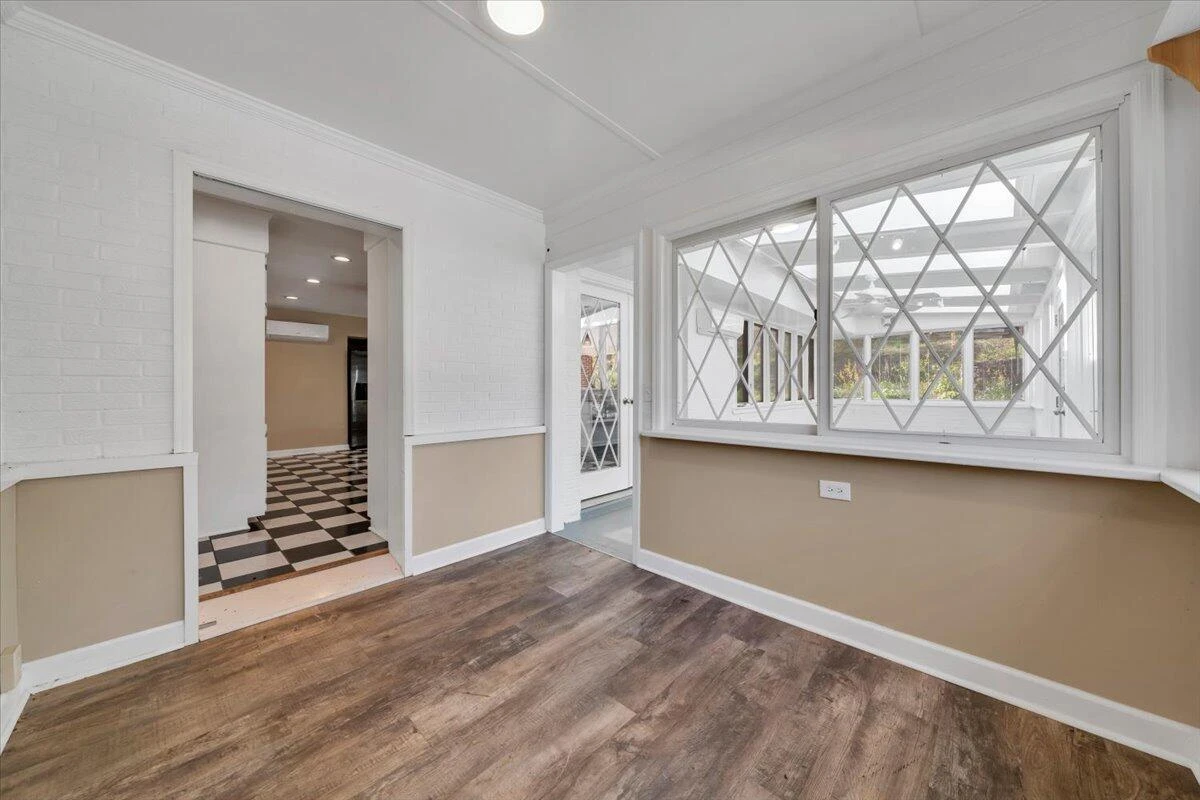 1065 Cain DR - Photo 34