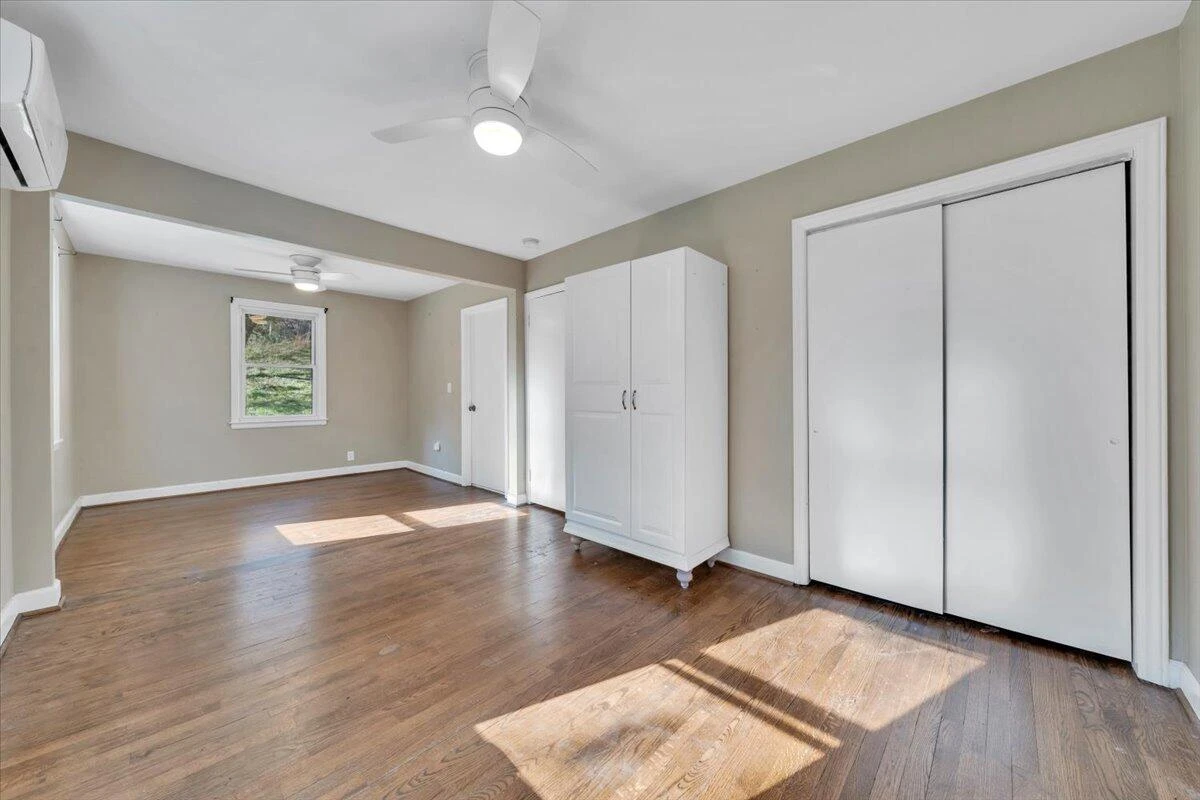 1065 Cain DR - Photo 38