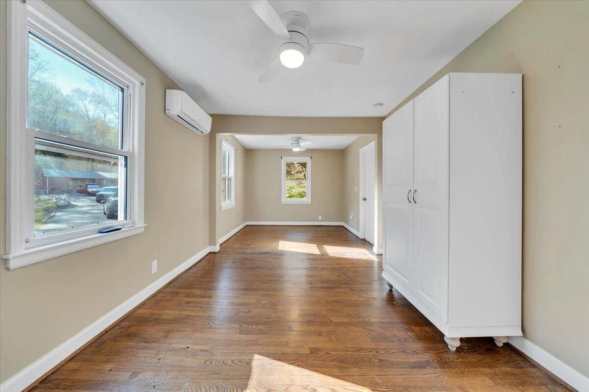 1065 Cain DR - Photo 39