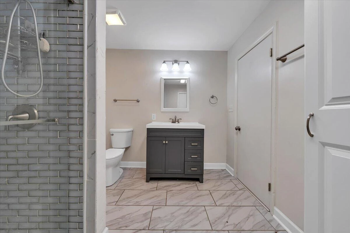 1065 Cain DR - Photo 42