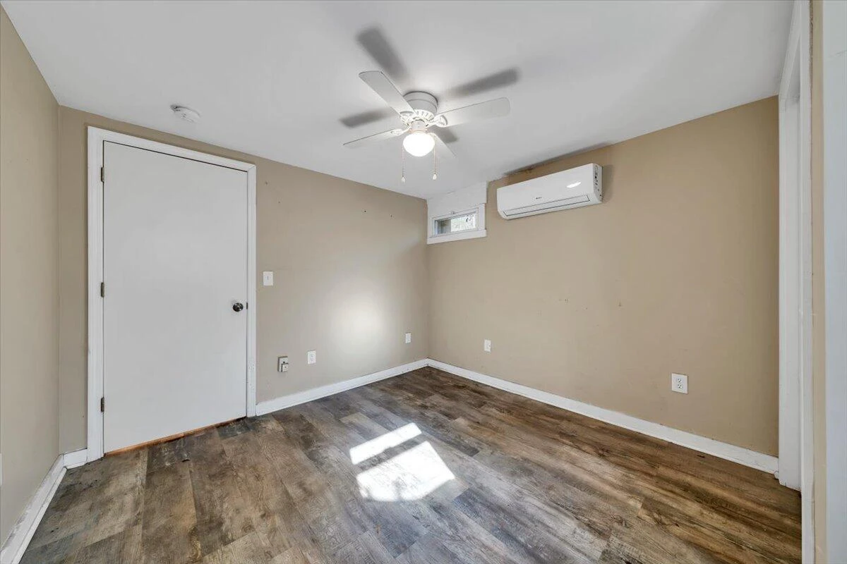 1065 Cain DR - Photo 53