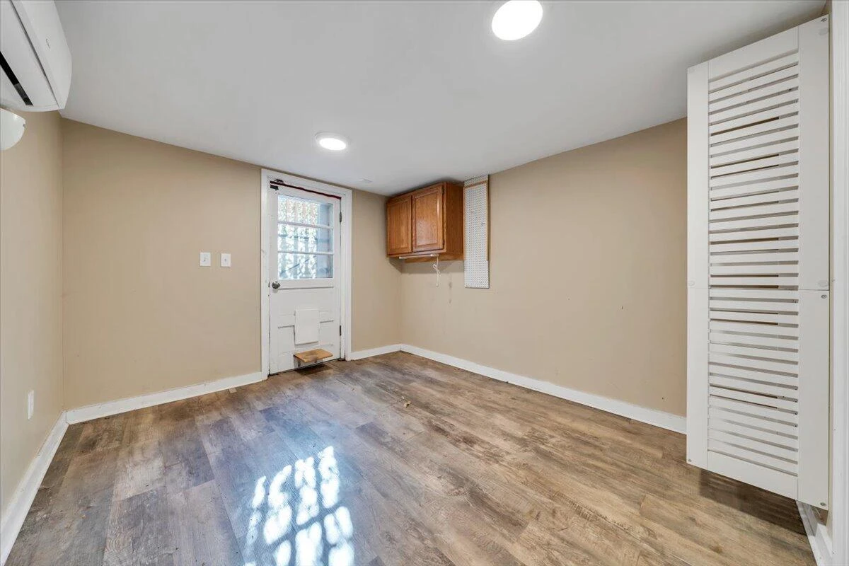 1065 Cain DR - Photo 54