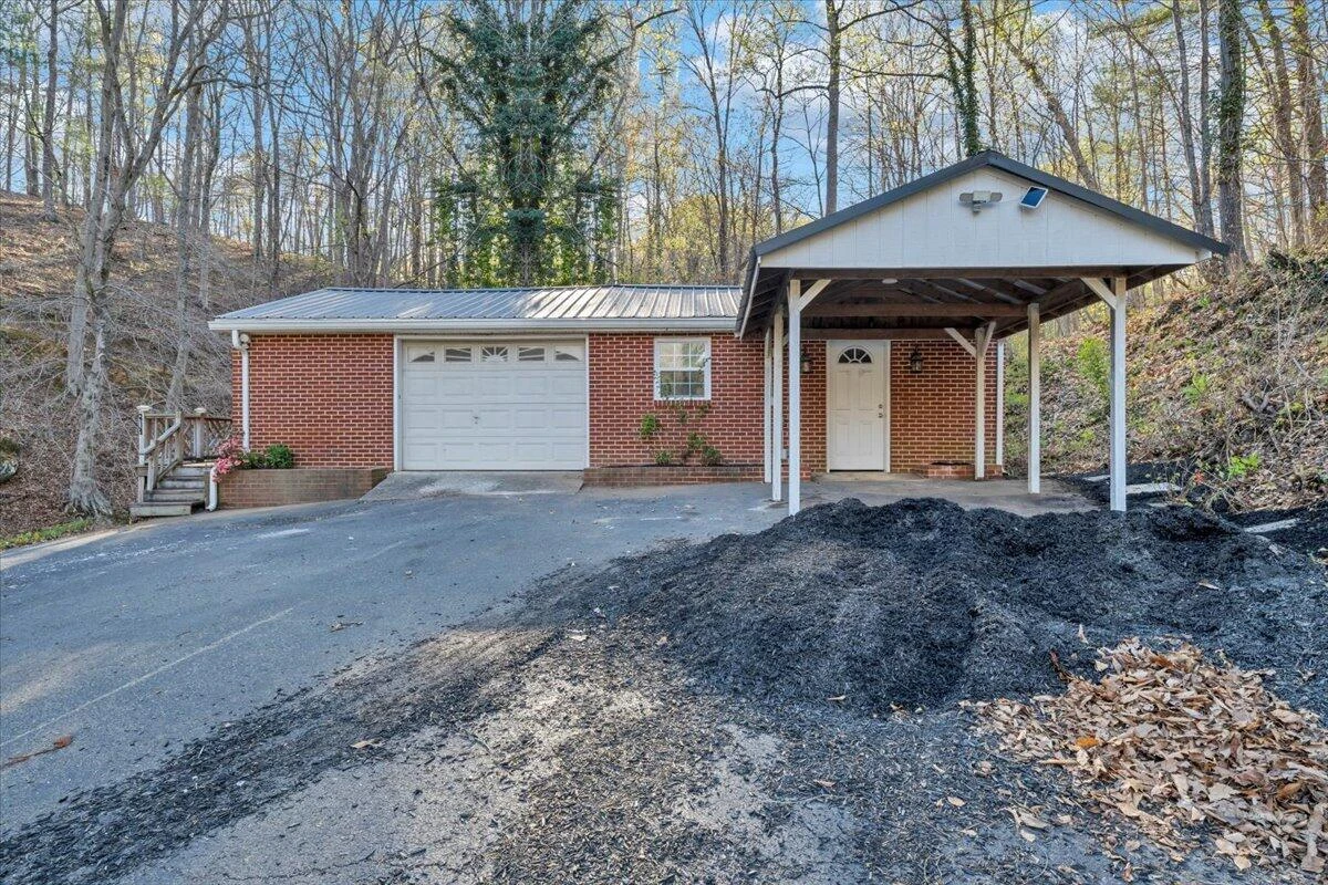 1065 Cain DR - Photo 82