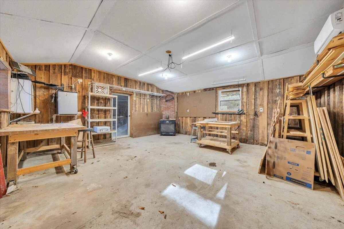 1065 Cain DR - Photo 88