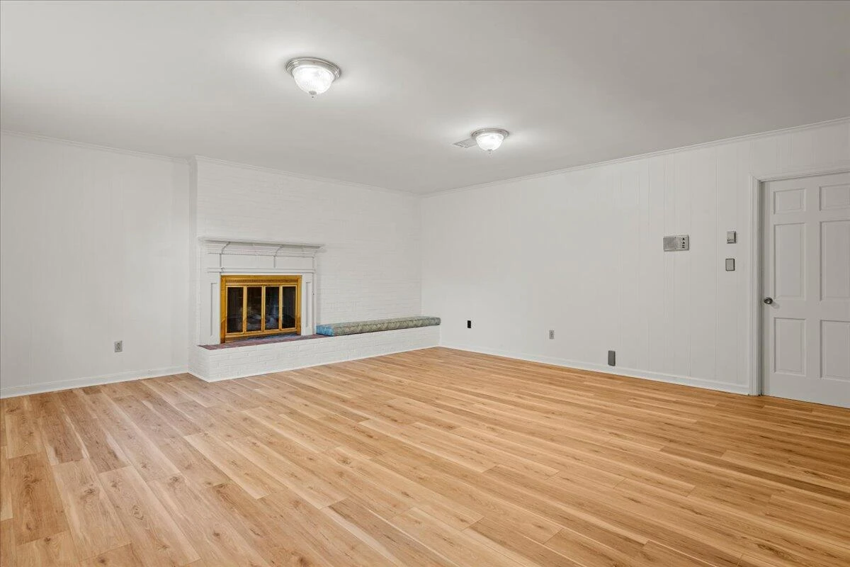 3002 Burnleigh RD - Photo 32
