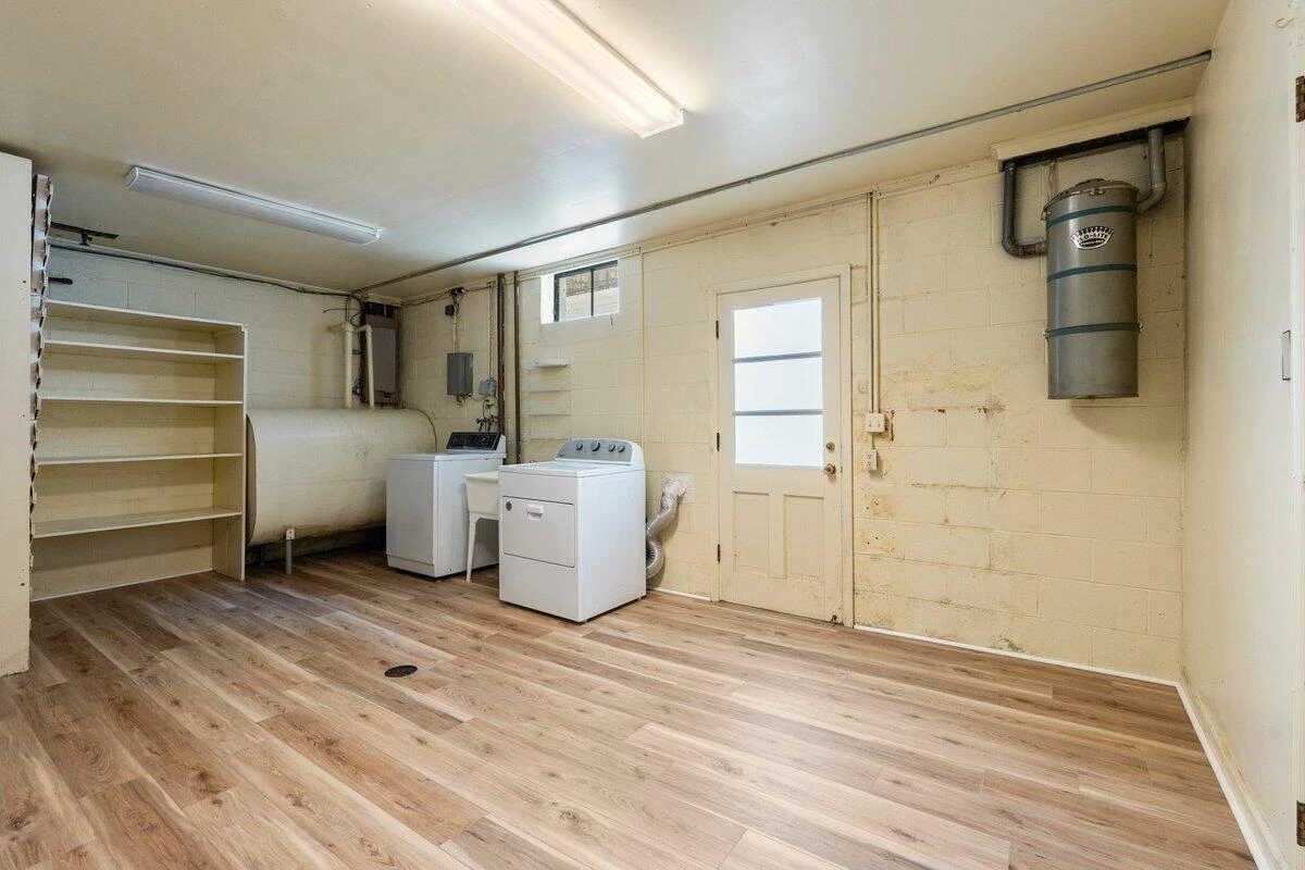 3002 Burnleigh RD - Photo 35