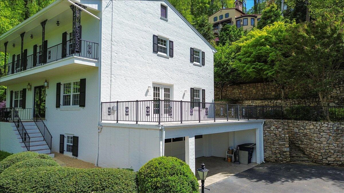 3002 Burnleigh RD - Photo 45