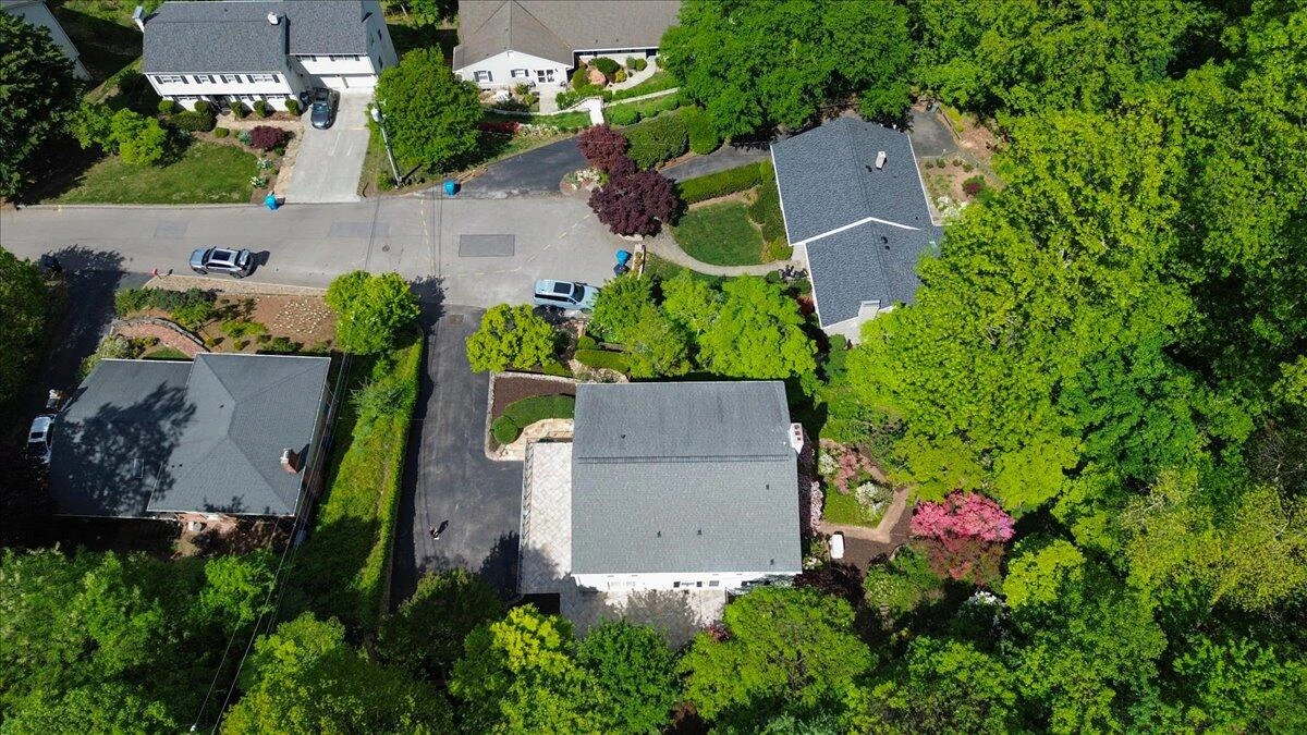3002 Burnleigh RD - Photo 47