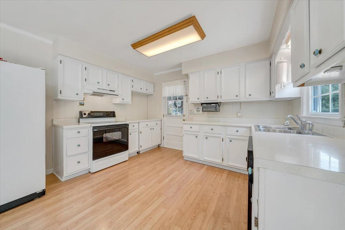 5032 Bruceton RD - Photo 11