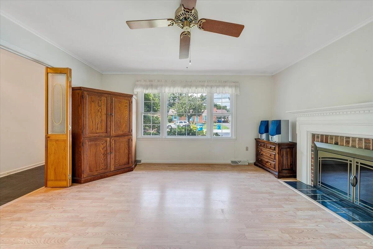 5032 Bruceton RD - Photo 3