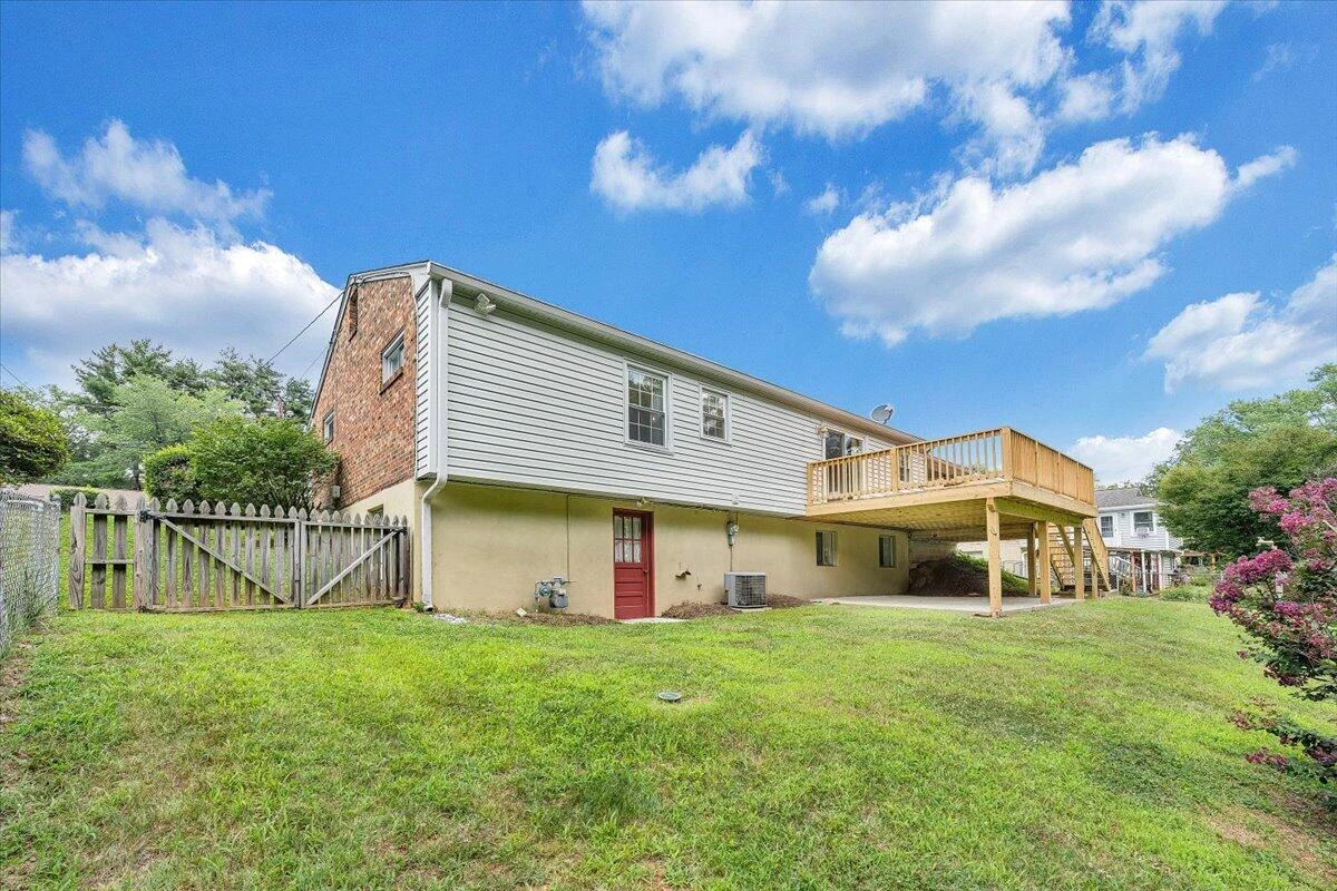 5032 Bruceton RD - Photo 32