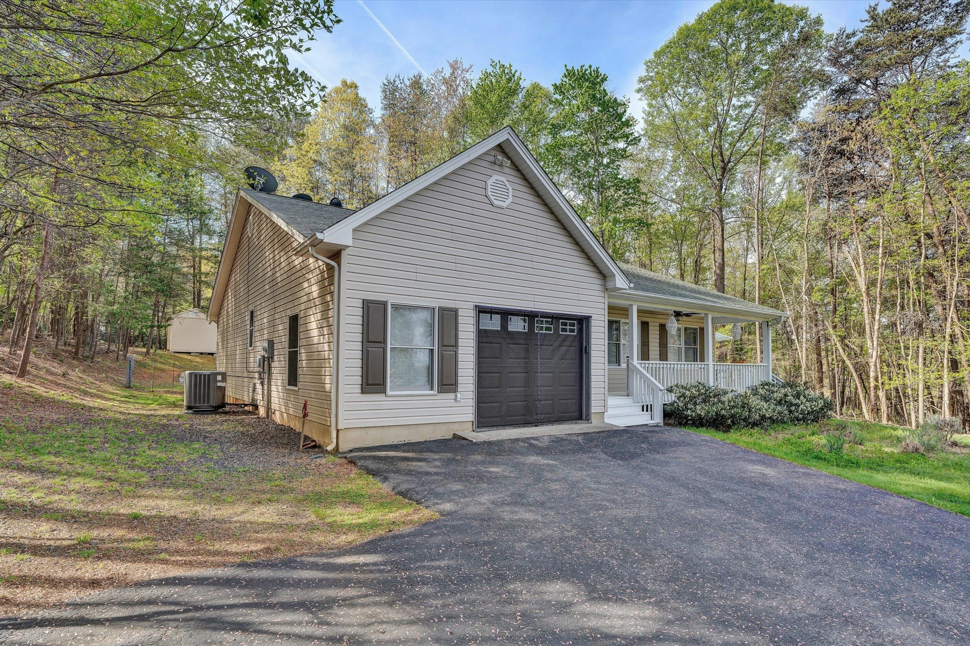 990 Highland Lake RD - Photo 5