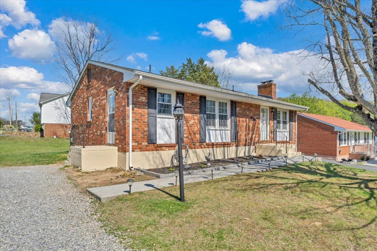 5523 Taney DR - Photo 26