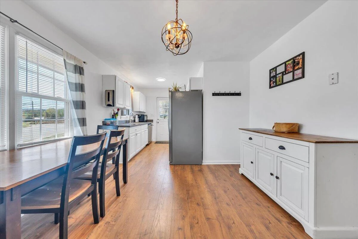 5523 Taney DR - Photo 6