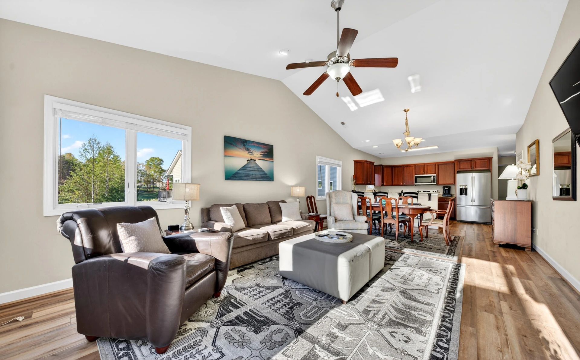 209 Retreat LN - Photo 19