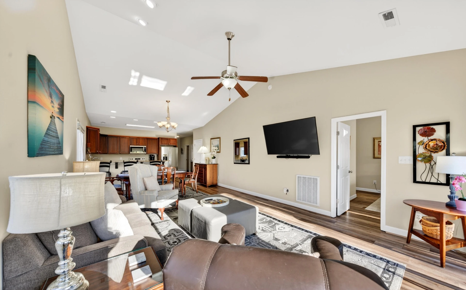 209 Retreat LN - Photo 20
