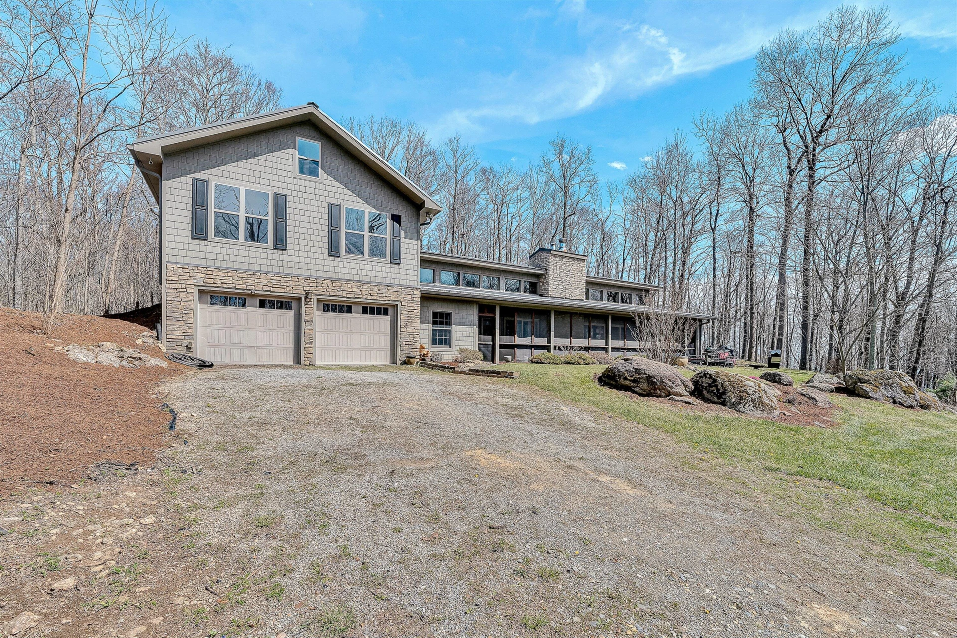 10229 Sugar Camp Creek RD - Photo 2