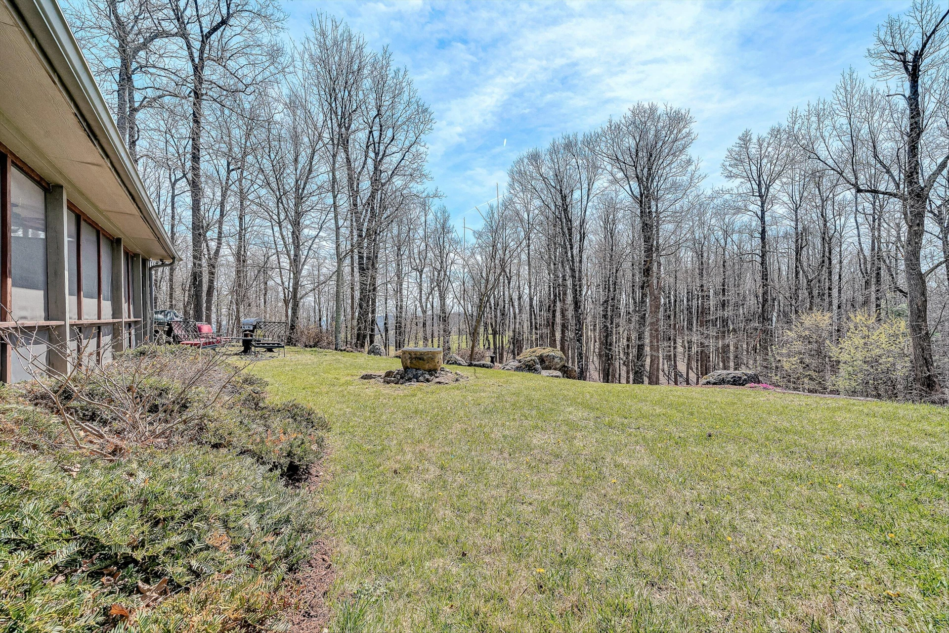 10229 Sugar Camp Creek RD - Photo 56