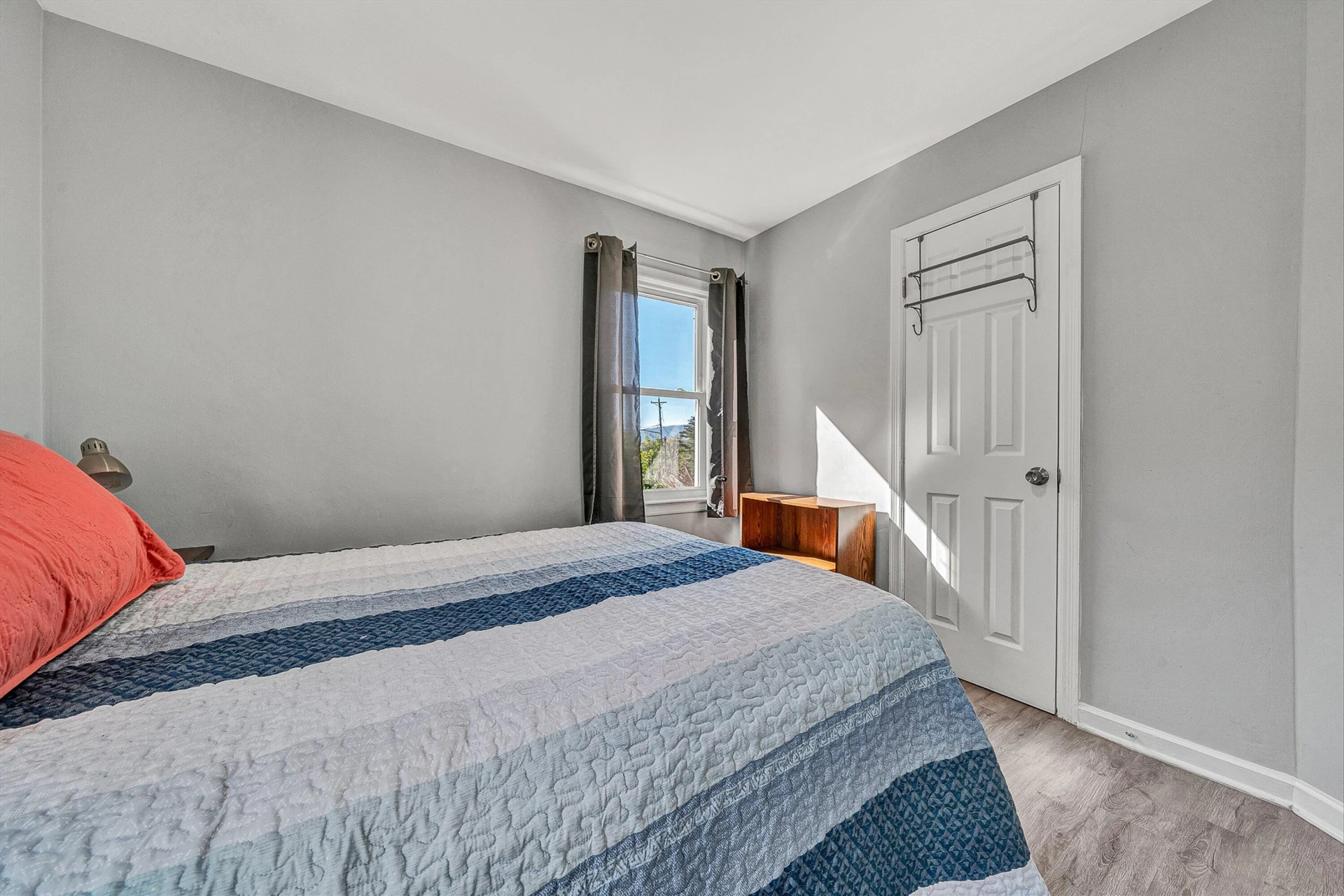 2262 Mountain View TER - Photo 12