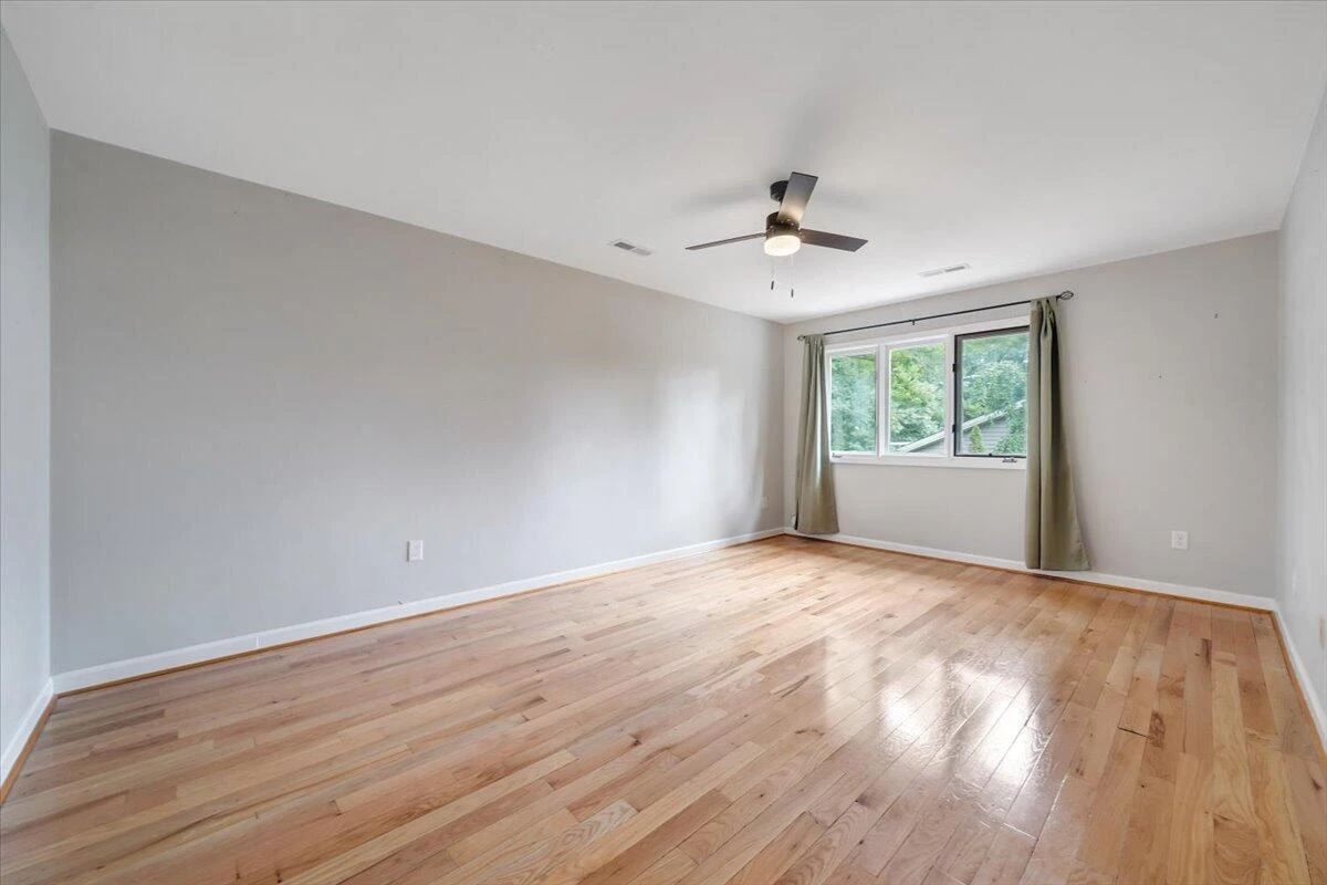 422 Willow Creek RD - Photo 42