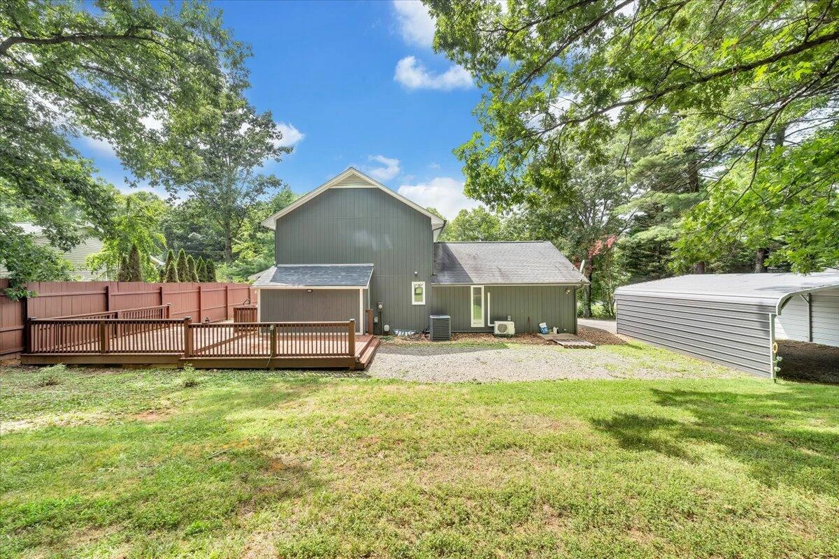 422 Willow Creek RD - Photo 49