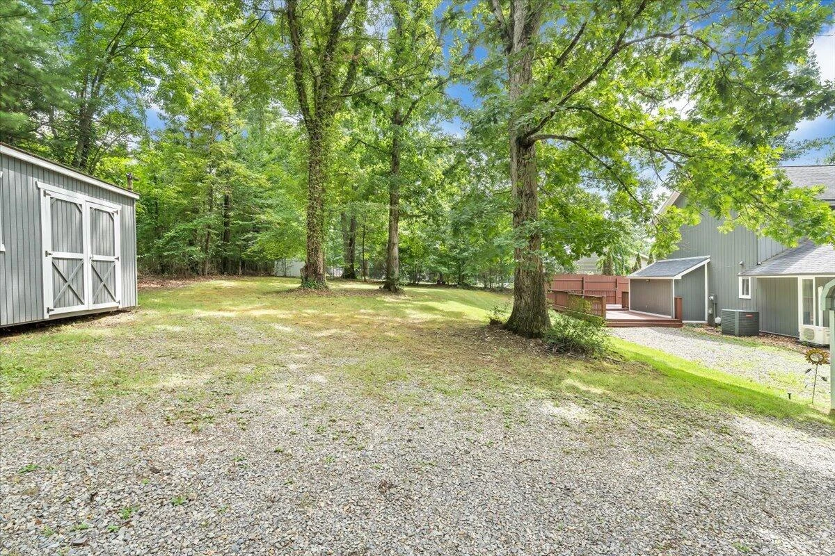 422 Willow Creek RD - Photo 59
