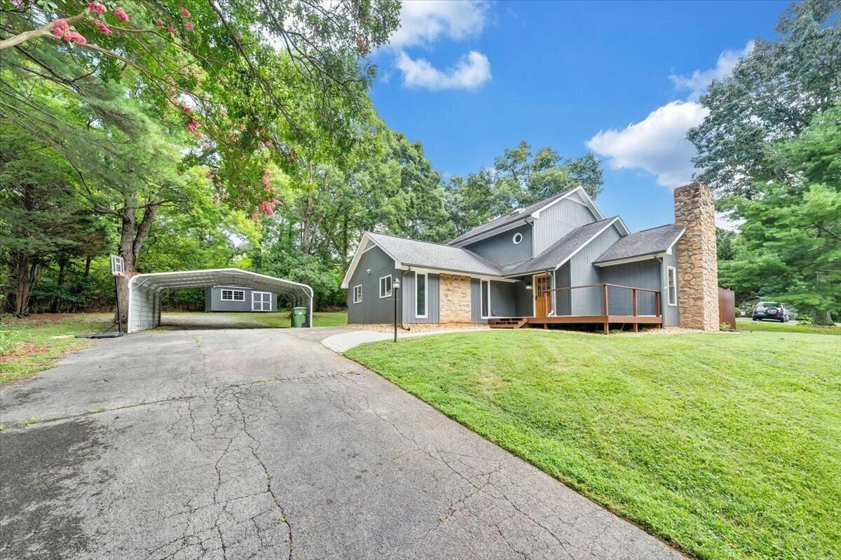 422 Willow Creek RD - Photo 66