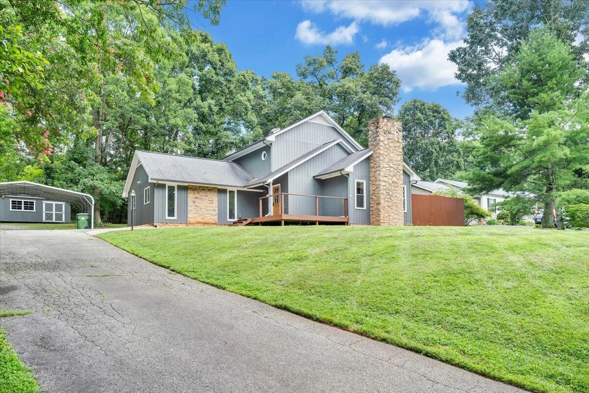 422 Willow Creek RD - Photo 68