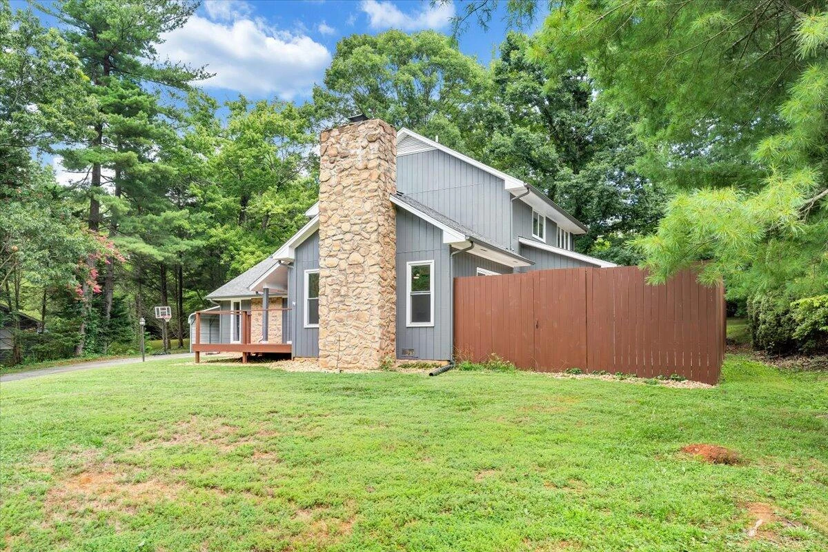 422 Willow Creek RD - Photo 70