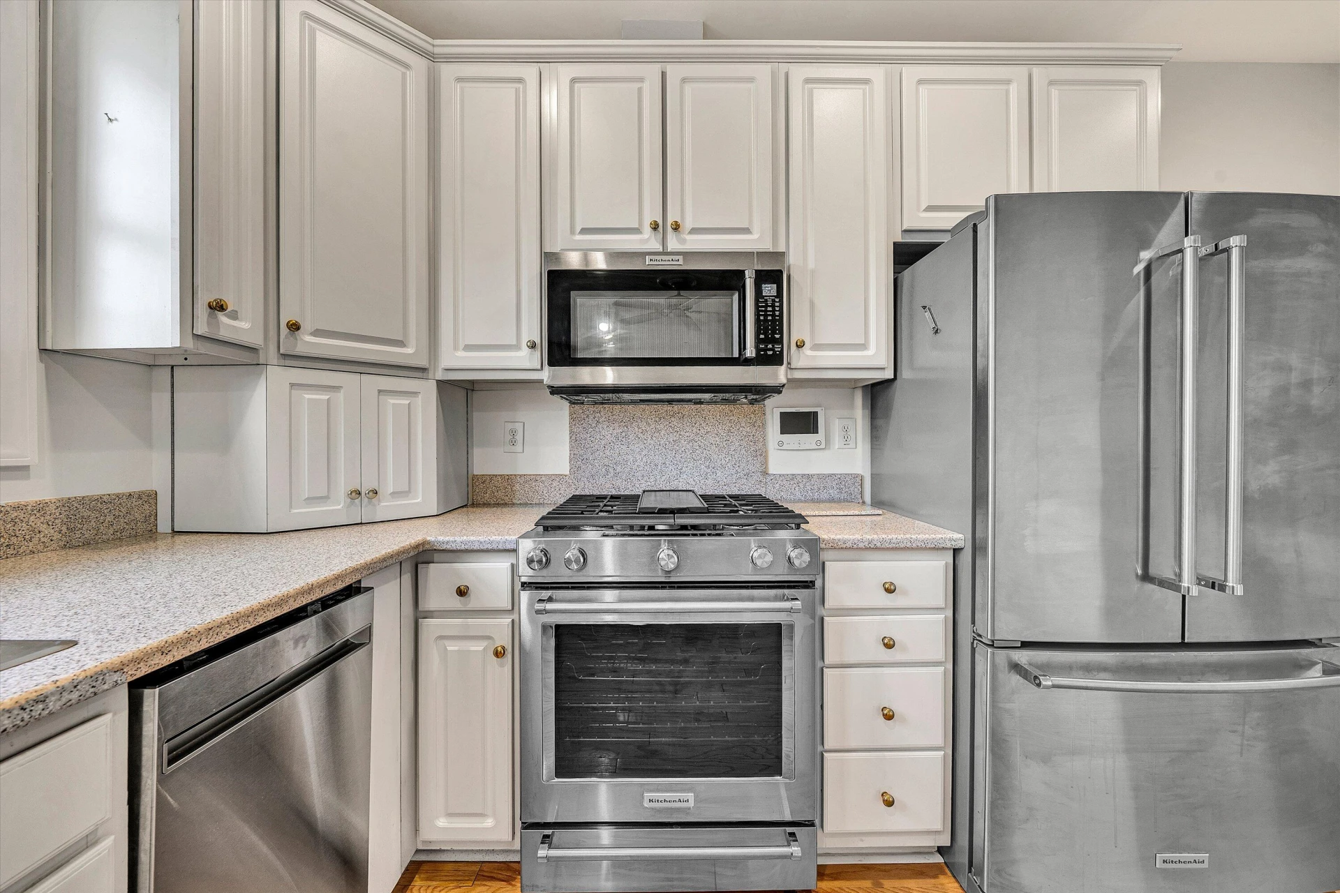 225 23Rd ST #205 - Photo 23