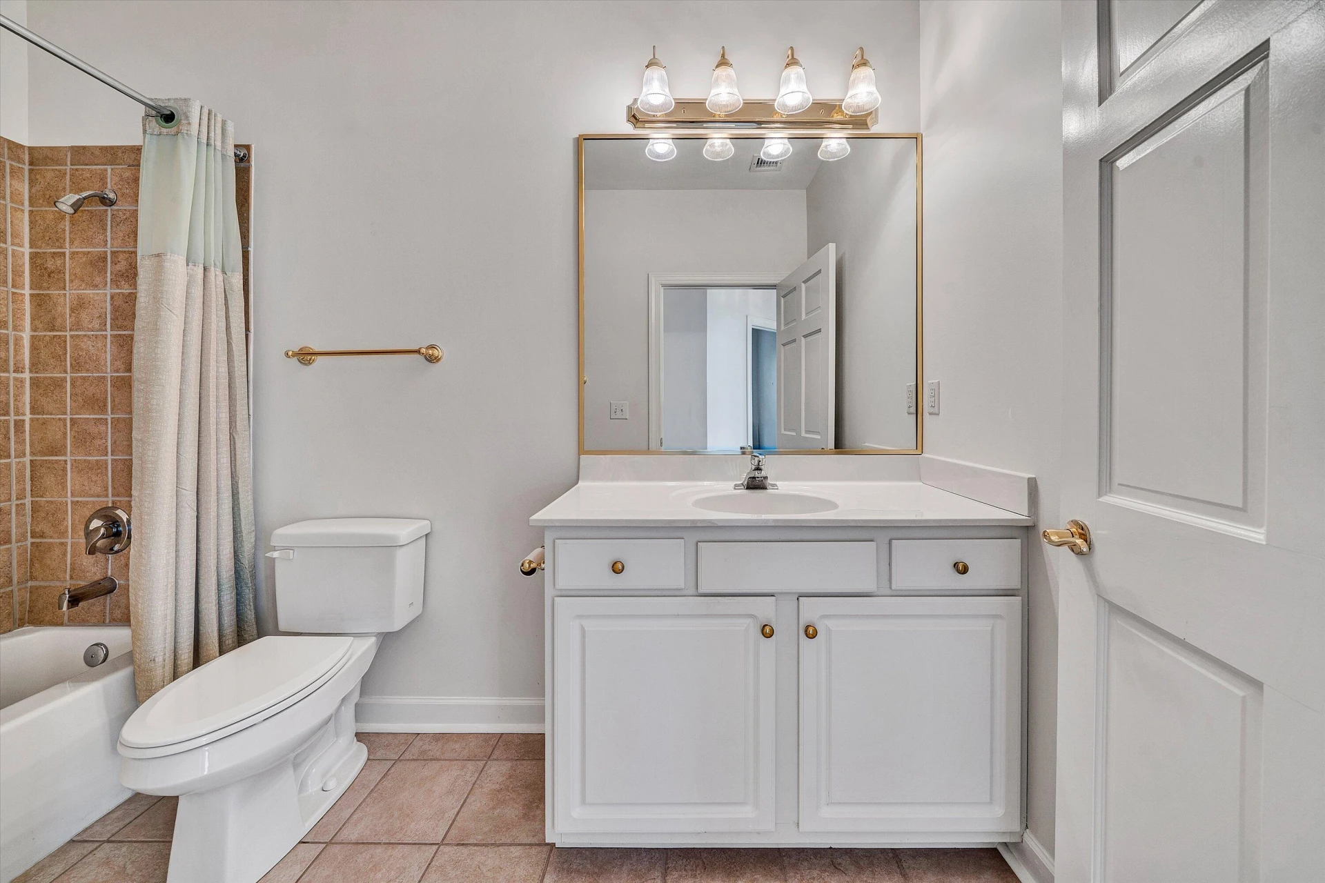 225 23Rd ST #205 - Photo 30