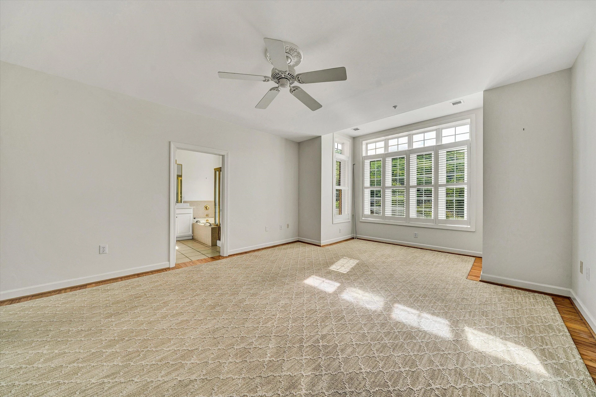 225 23Rd ST #205 - Photo 32
