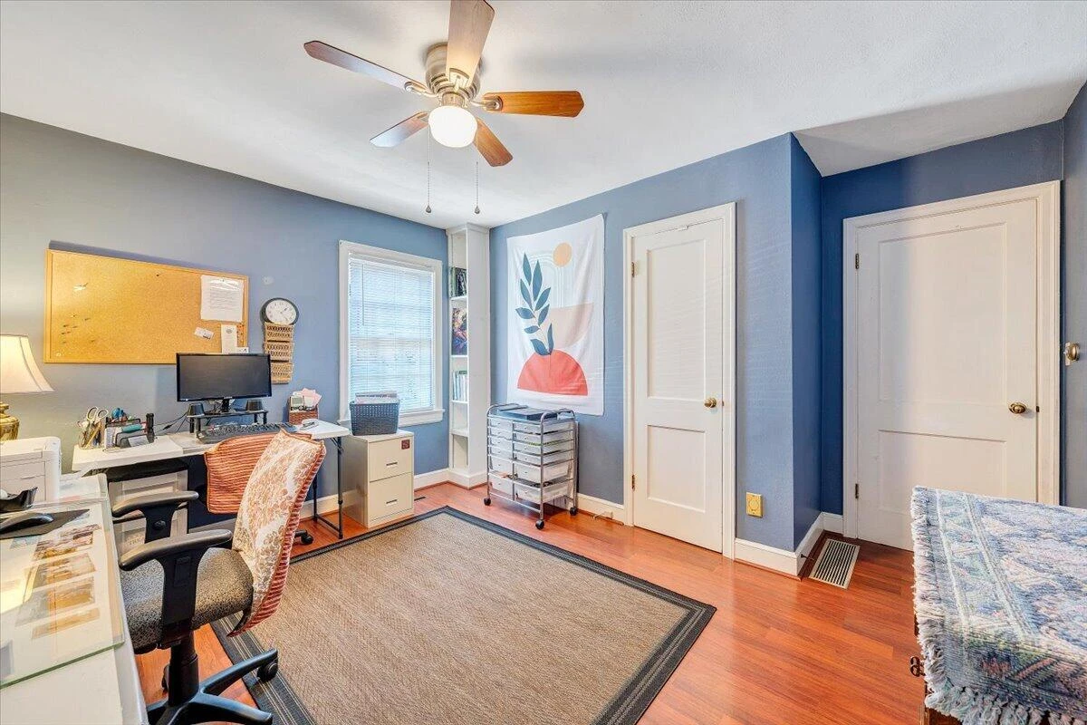 2630 Northview DR - Photo 28