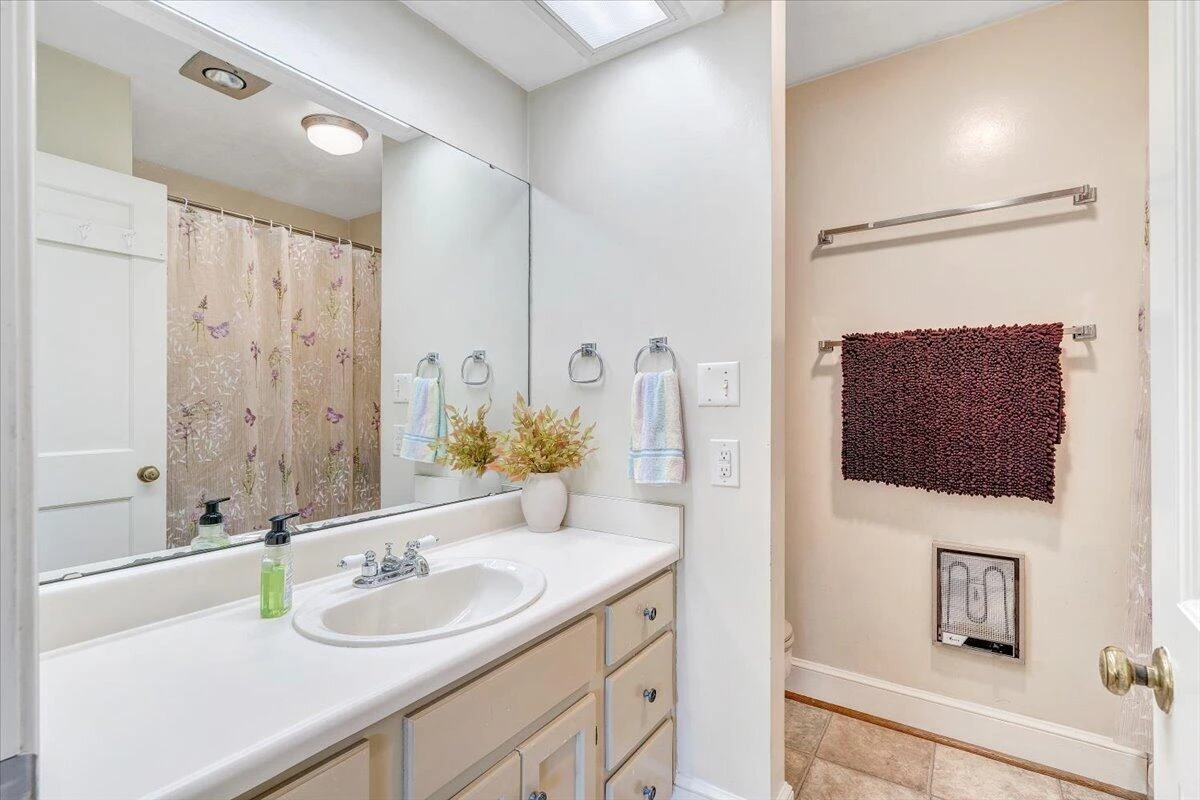 2630 Northview DR - Photo 34