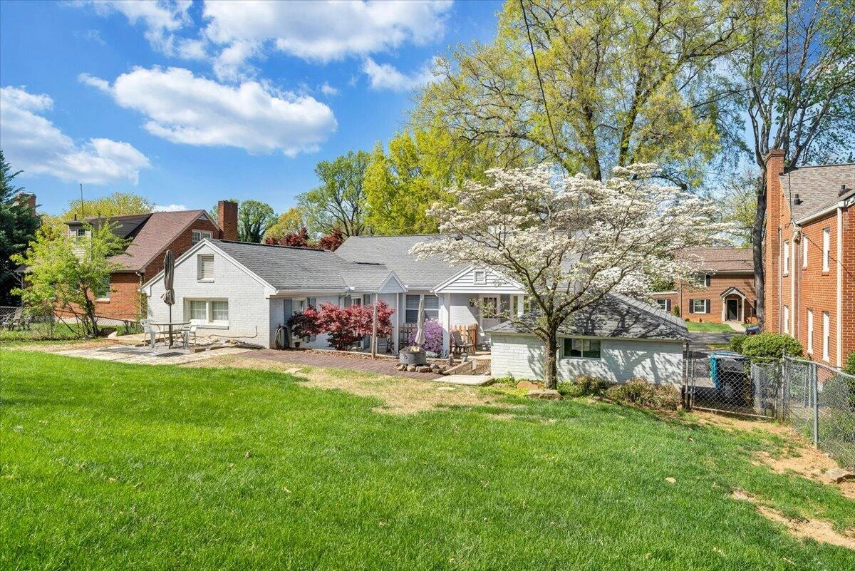 2630 Northview DR - Photo 62