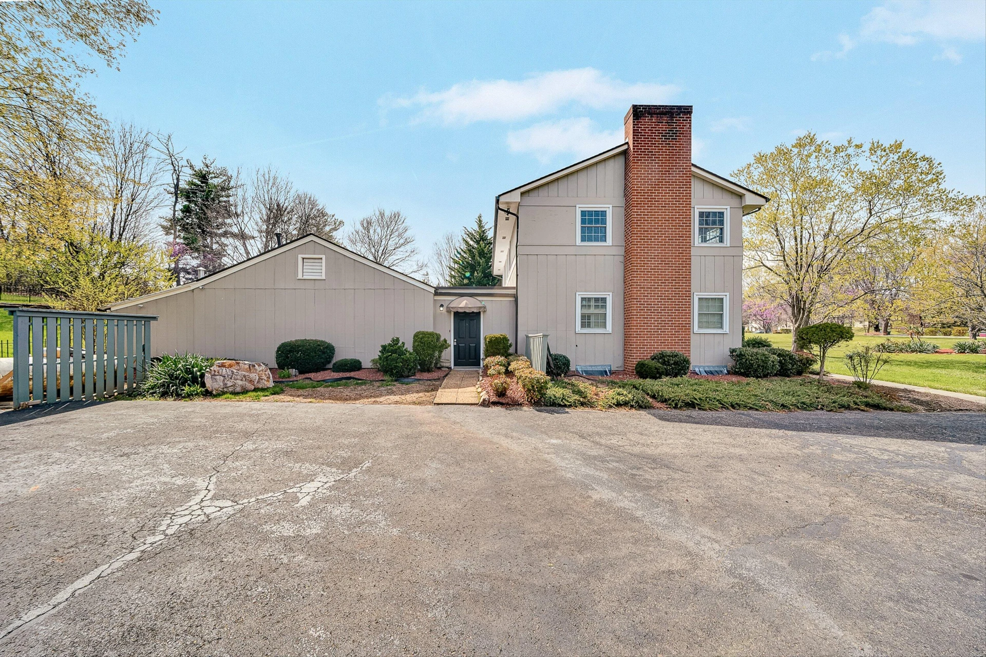4118 Belle Aire CIR - Photo 43