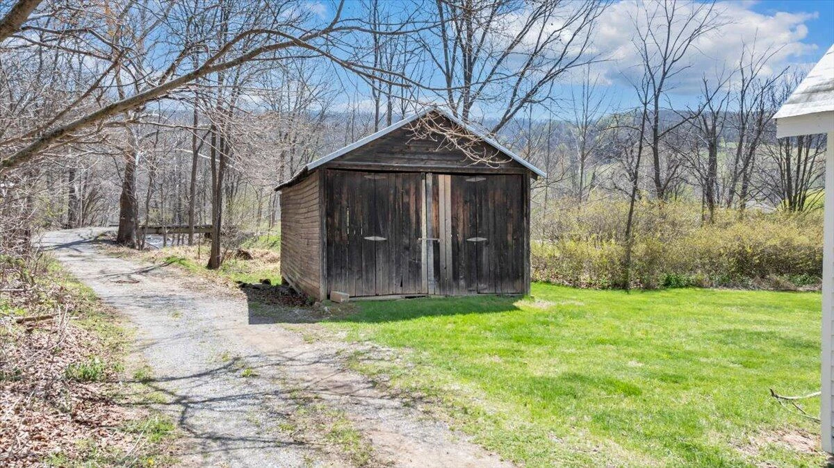 16 Huffman Store DR - Photo 86