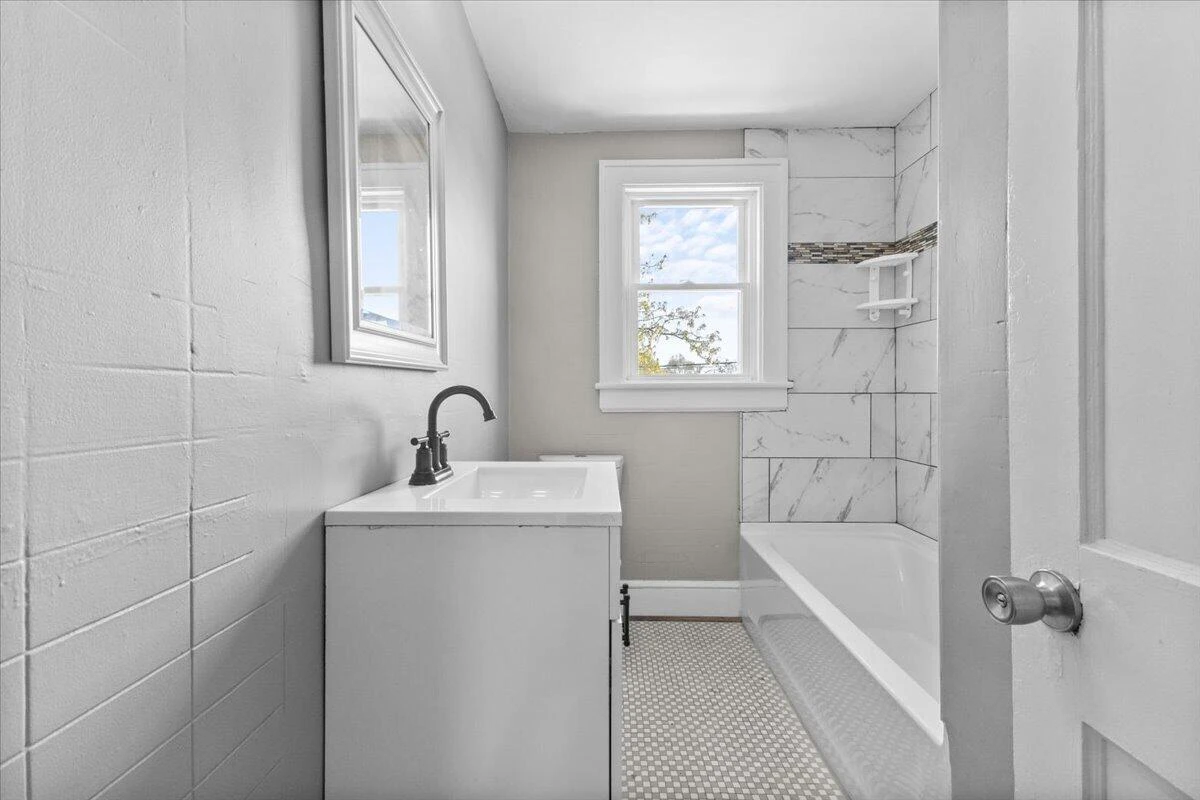 2508 10th ST - Photo 25
