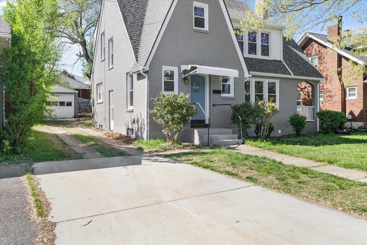 2508 10th ST - Photo 35