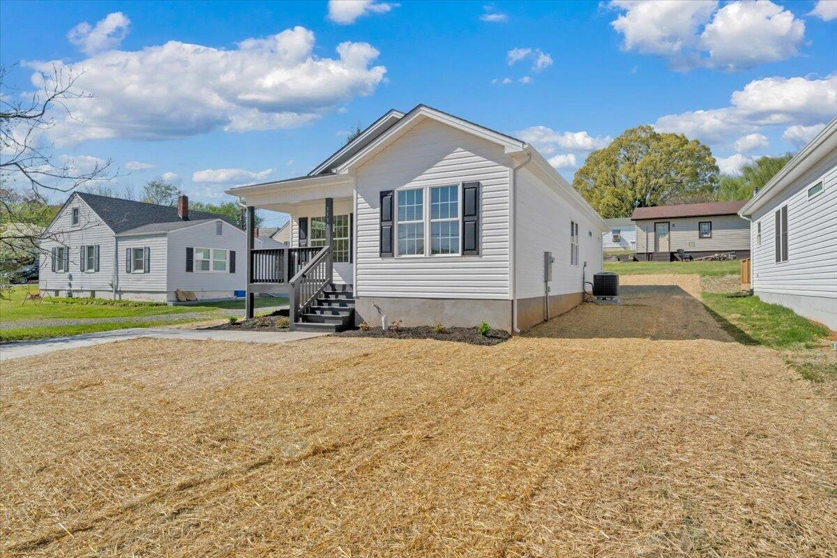 3531 Troutland AVE - Photo 33
