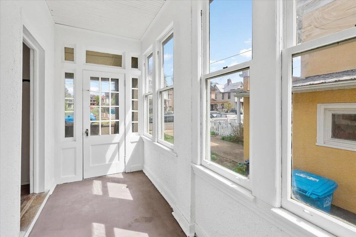 1426 Chapman AVE - Photo 9