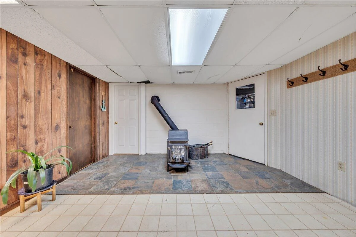280 WOODWINDS RD - Photo 34