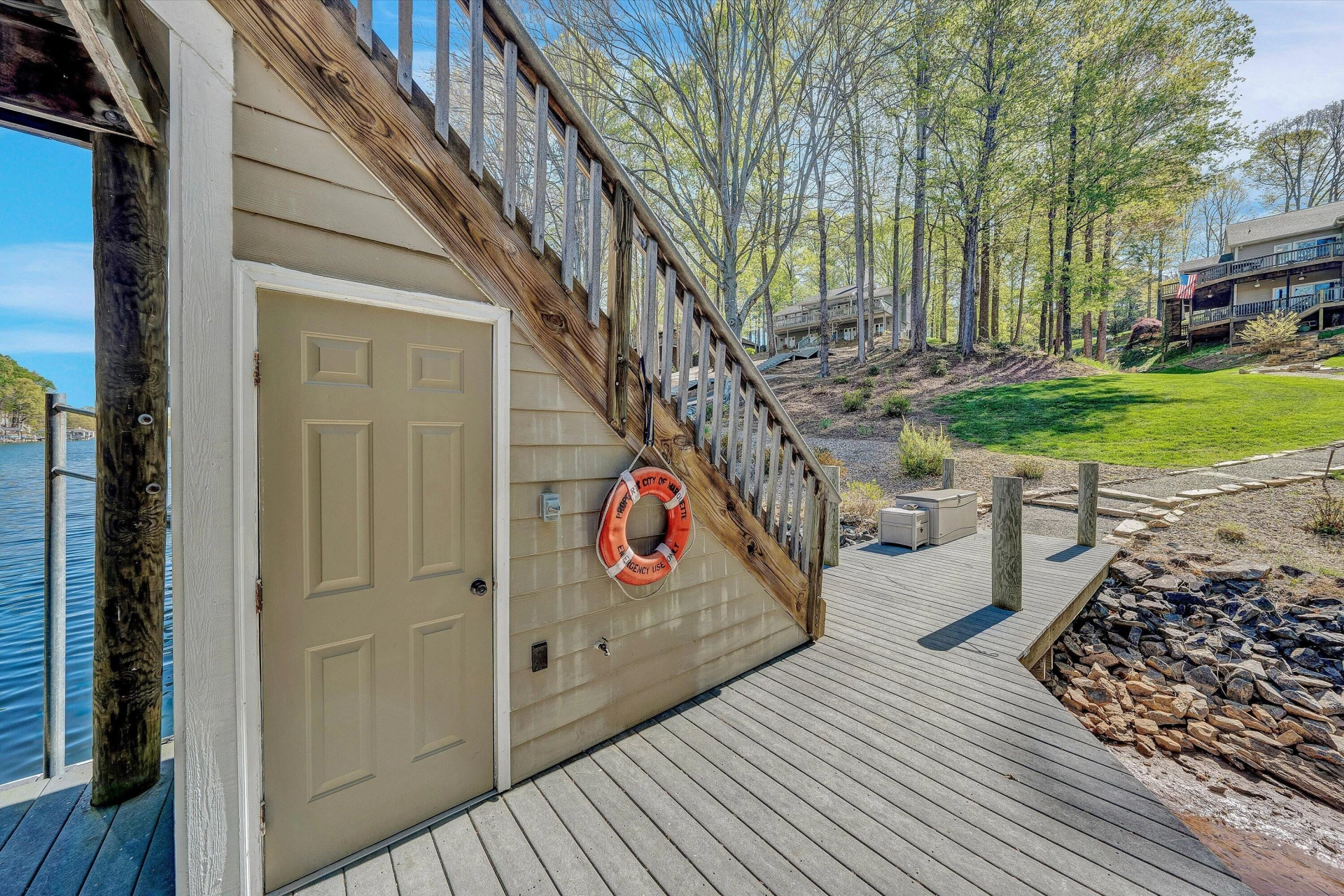 145 Channelview DR - Photo 13