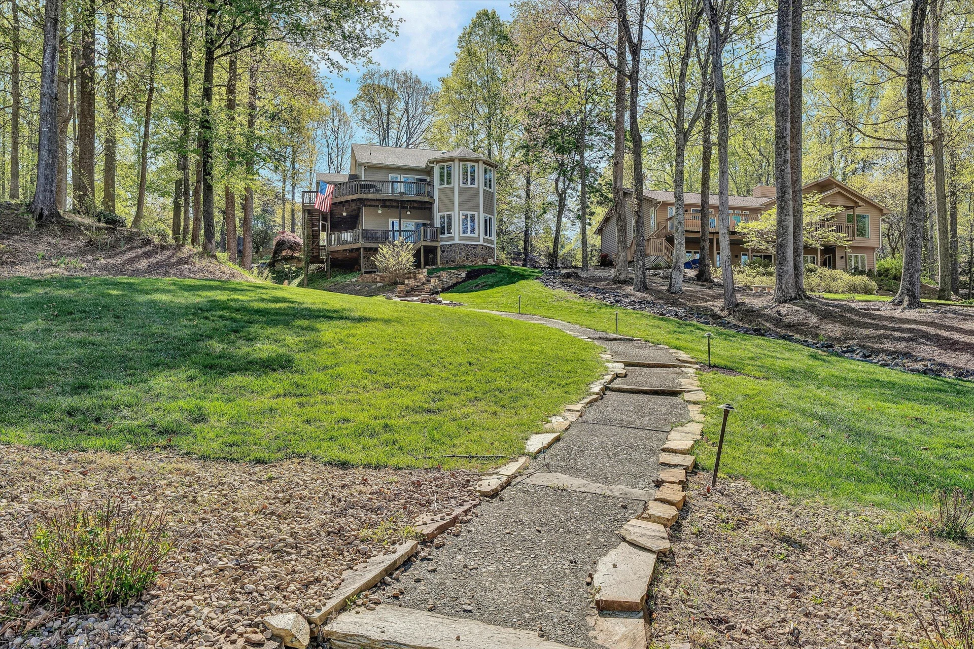145 Channelview DR - Photo 14