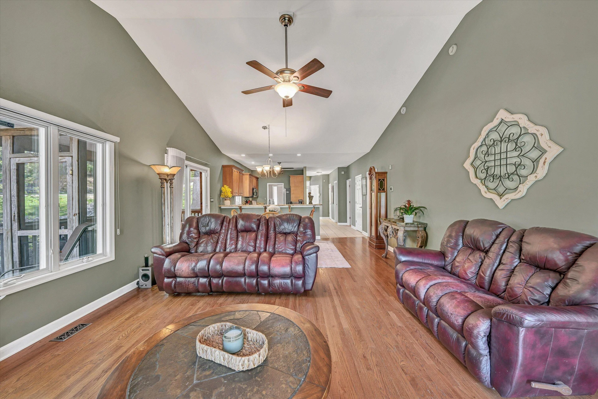 145 Channelview DR - Photo 37