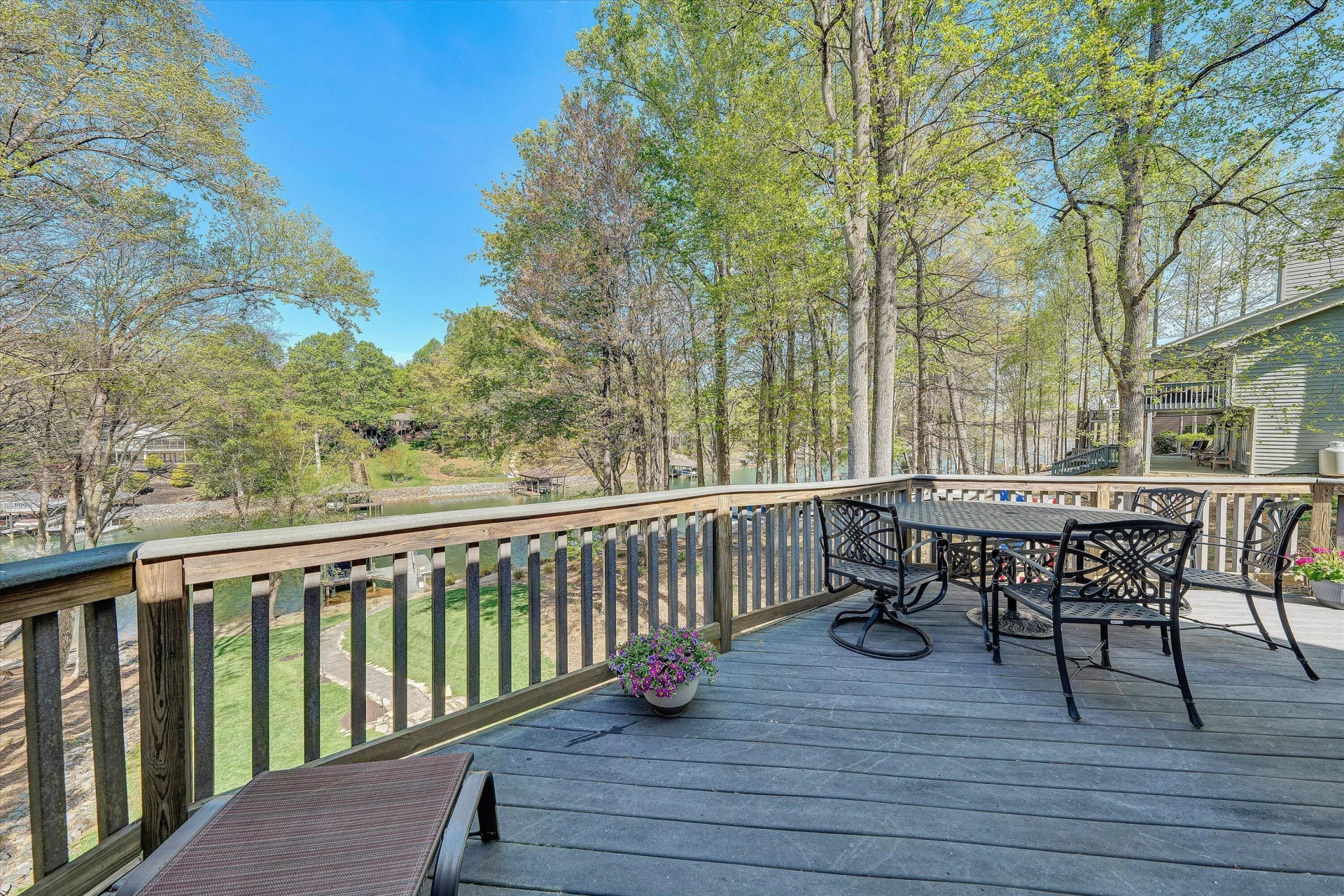 145 Channelview DR - Photo 43