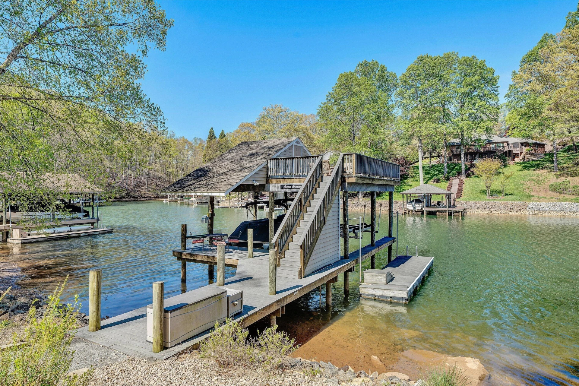 145 Channelview DR - Photo 6