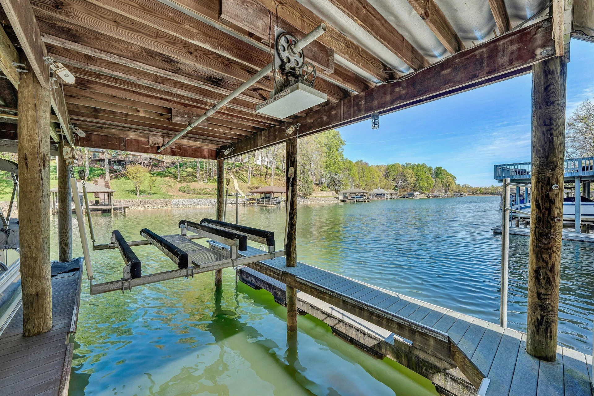 145 Channelview DR - Photo 8